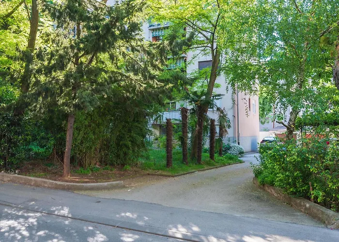 Amazing In With Wifi *