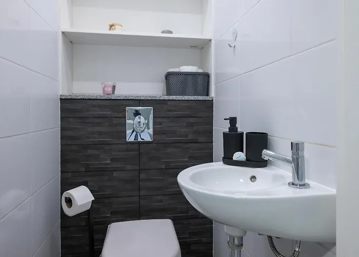 Amazing In With Wifi Apartman *