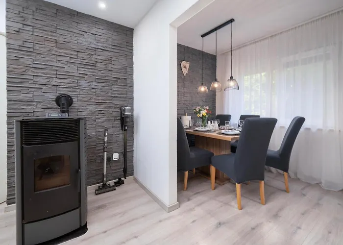 Apartman Amazing In With Wifi Pula